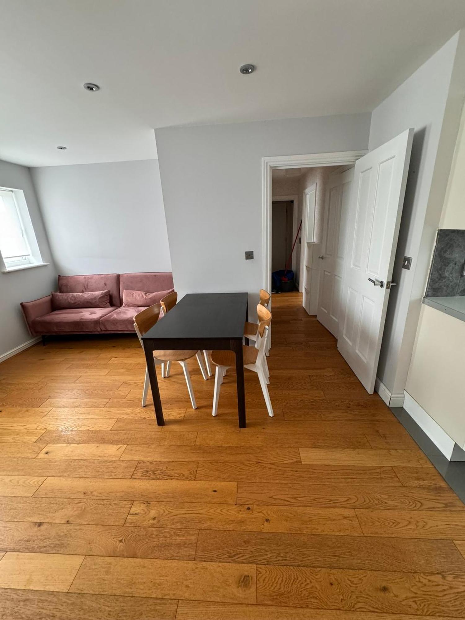 2-Bedroom Flat Walking Distance To Excel London - Perfect Location! Esterno foto