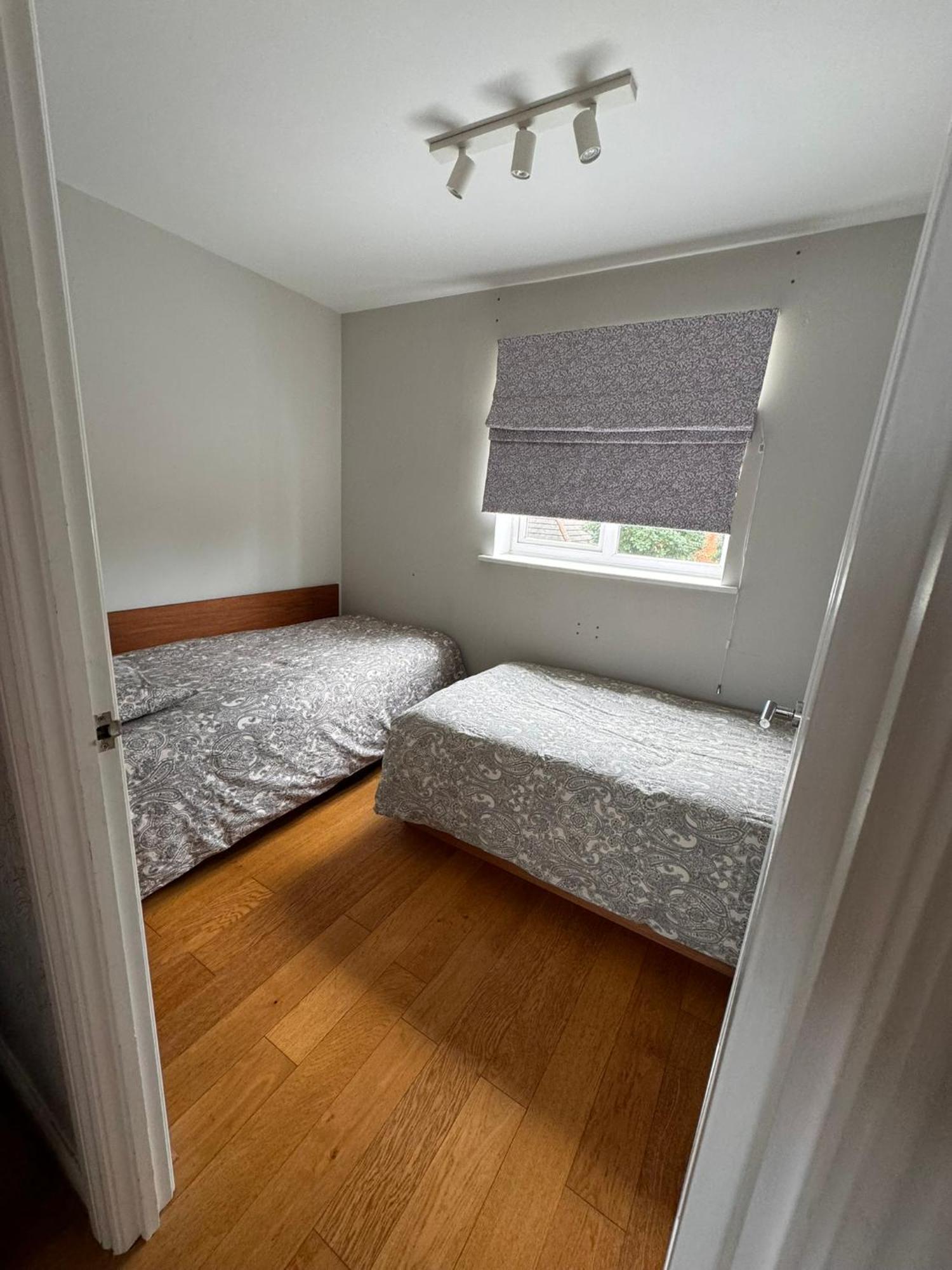 2-Bedroom Flat Walking Distance To Excel London - Perfect Location! Esterno foto