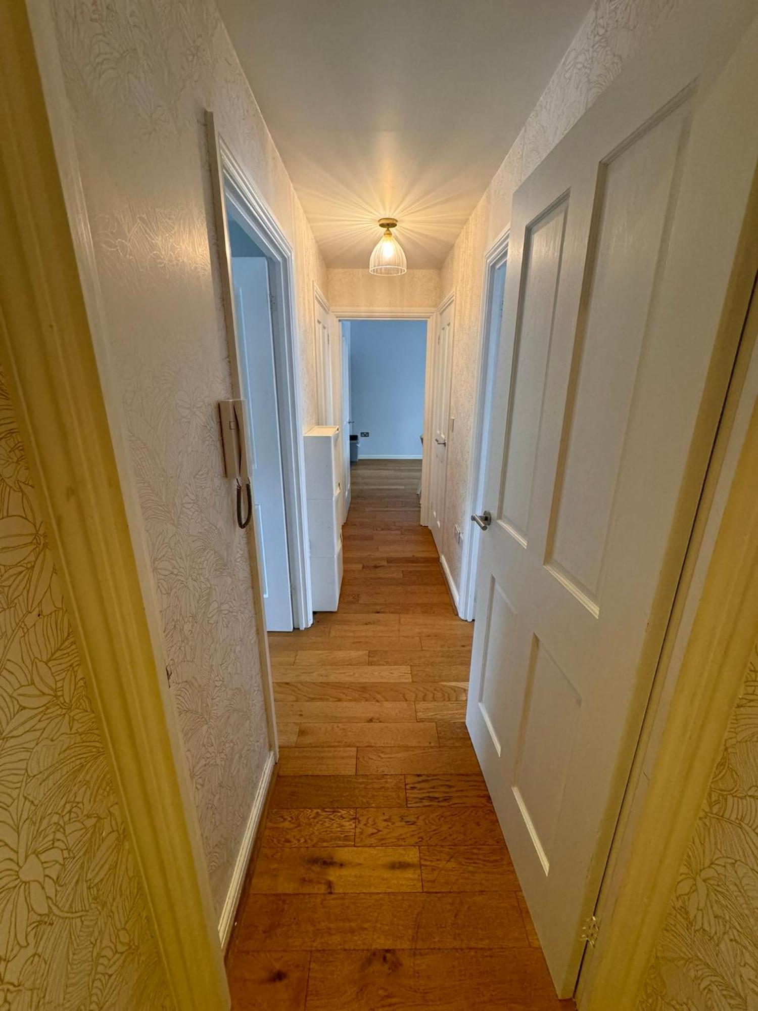 2-Bedroom Flat Walking Distance To Excel London - Perfect Location! Esterno foto